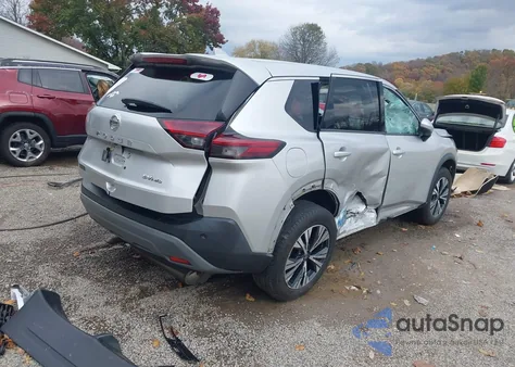 2021 Nissan Rogue Sv Intelligent Awd z USA, uszkodzony, nr VIN 5N1AT3BB2MC724137